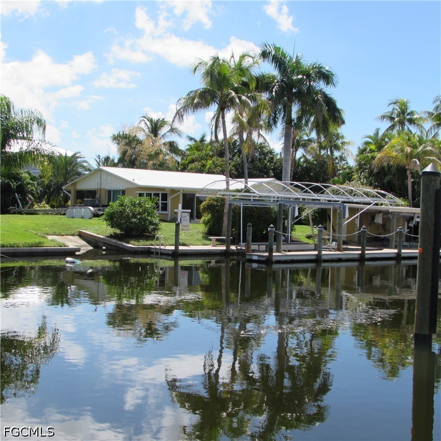 3596 Emerald AVE