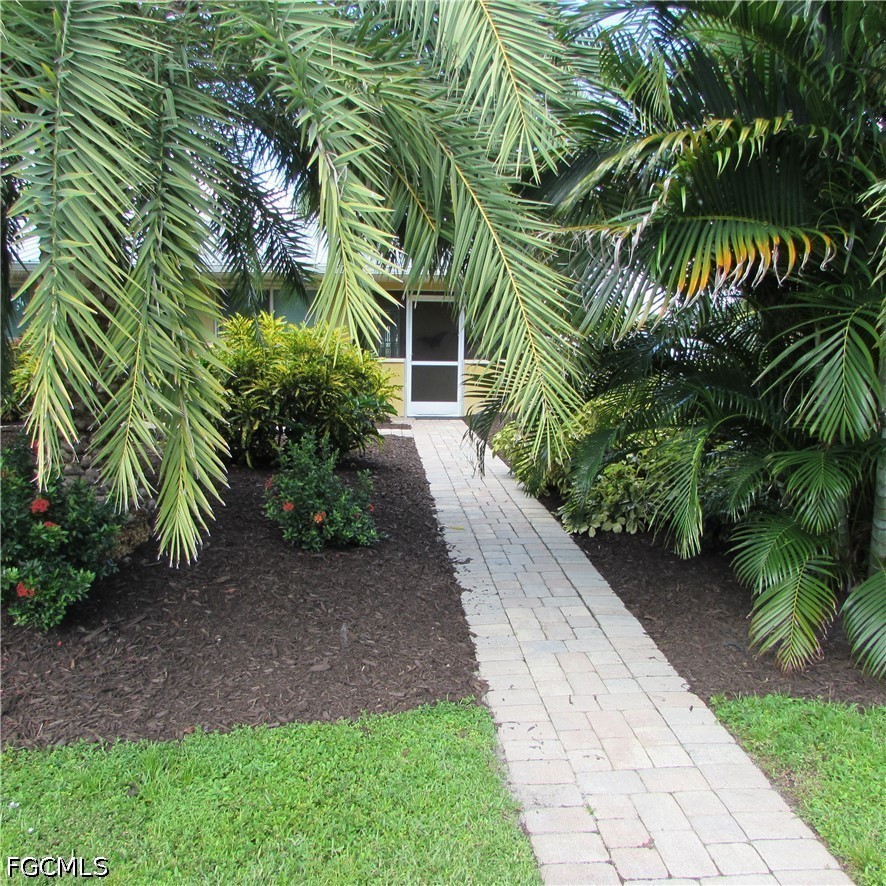 3596 Emerald AVE