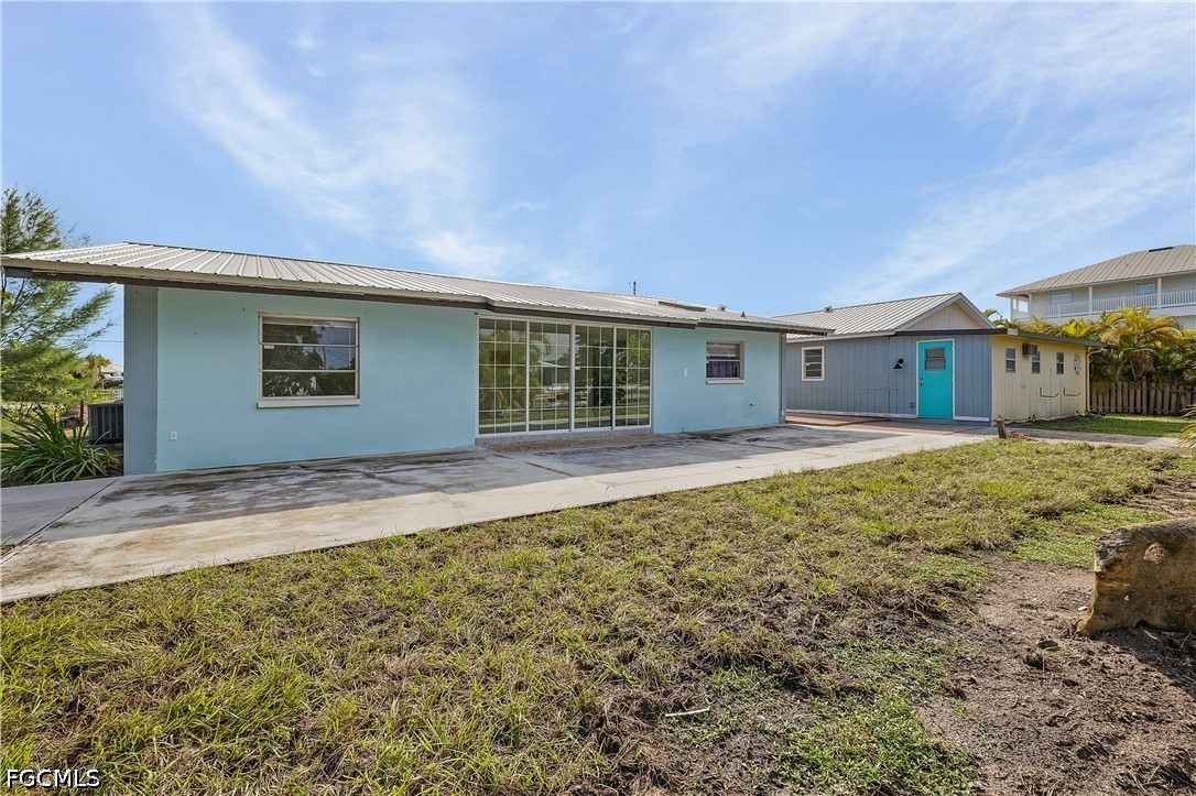 3269 Stringfellow RD