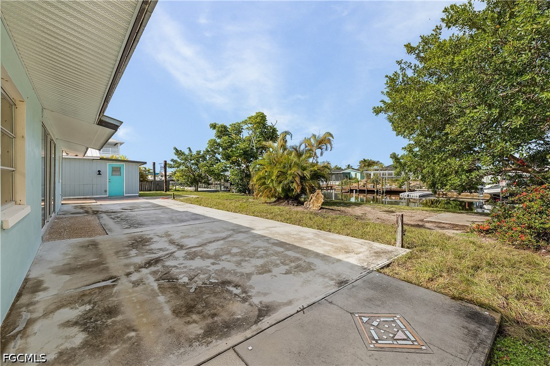 3269 Stringfellow RD