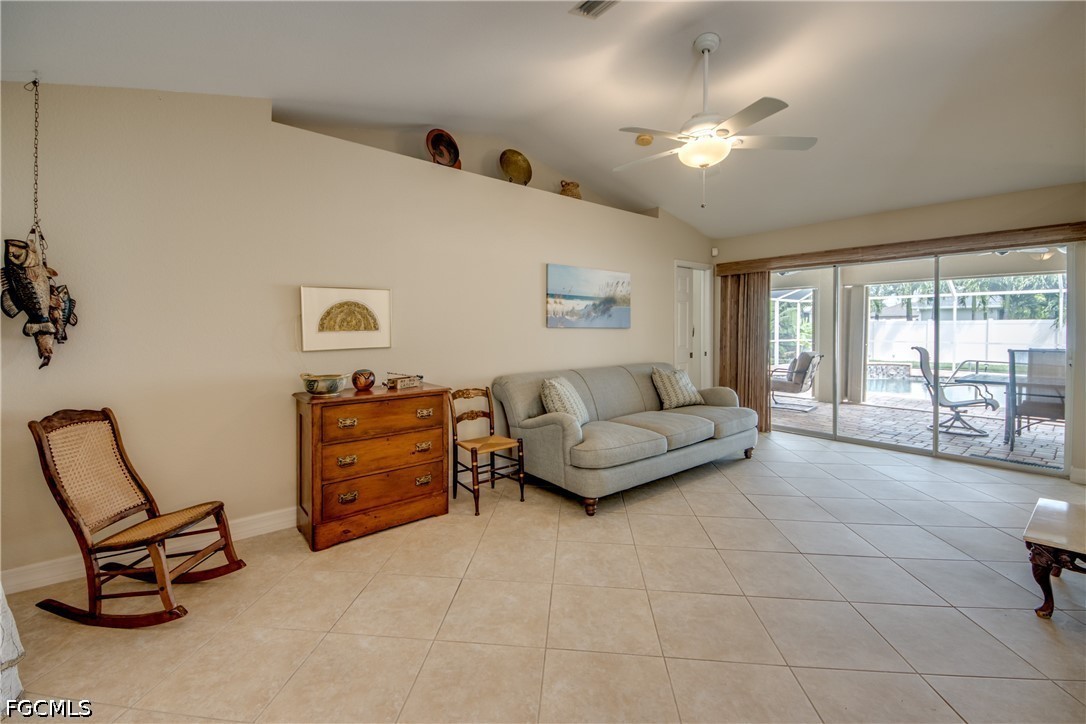 309 SE 31st TER