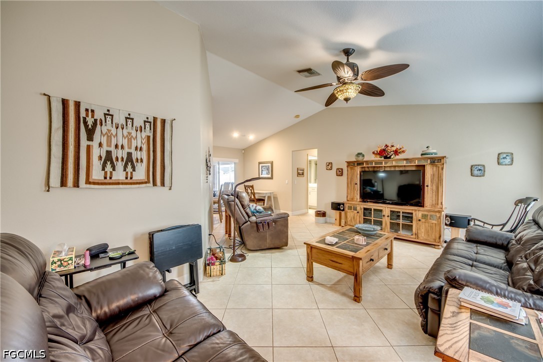 309 SE 31st TER