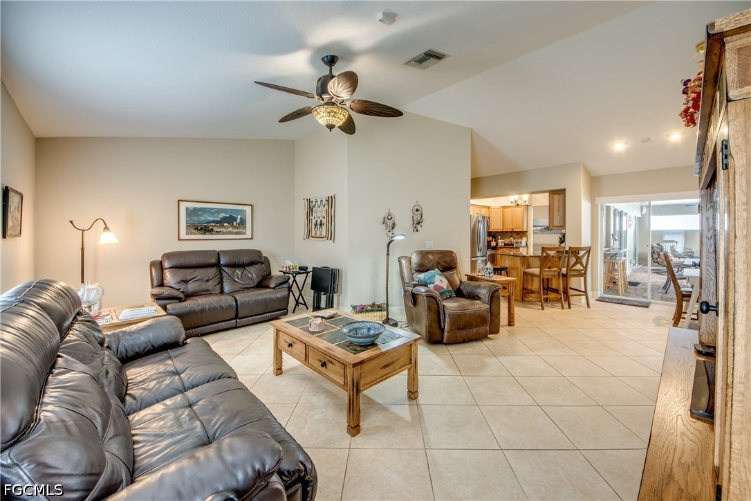 309 SE 31st TER