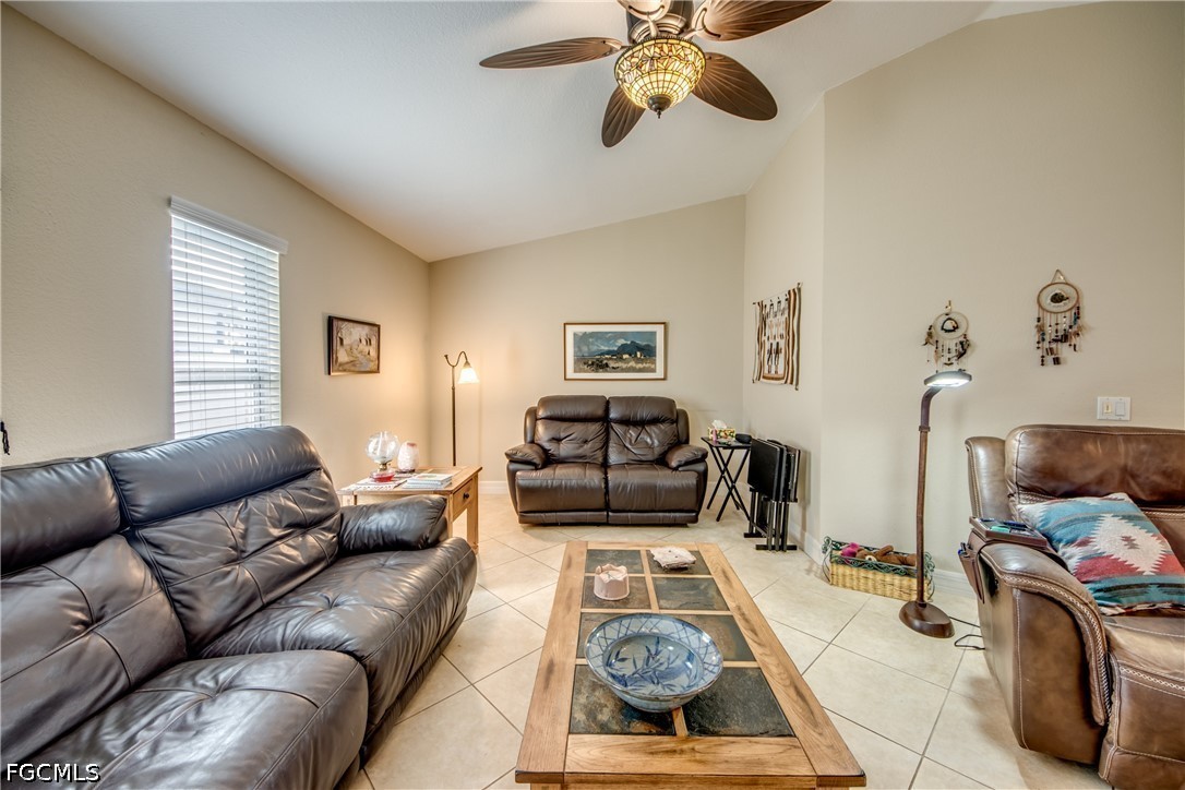 309 SE 31st TER