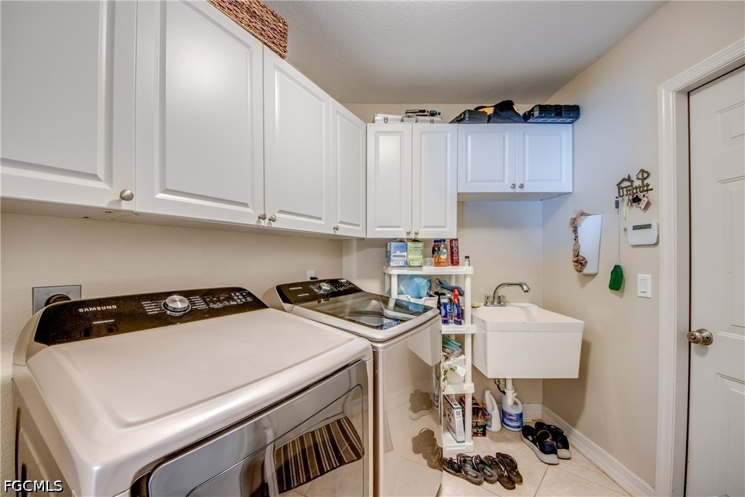 309 SE 31st TER