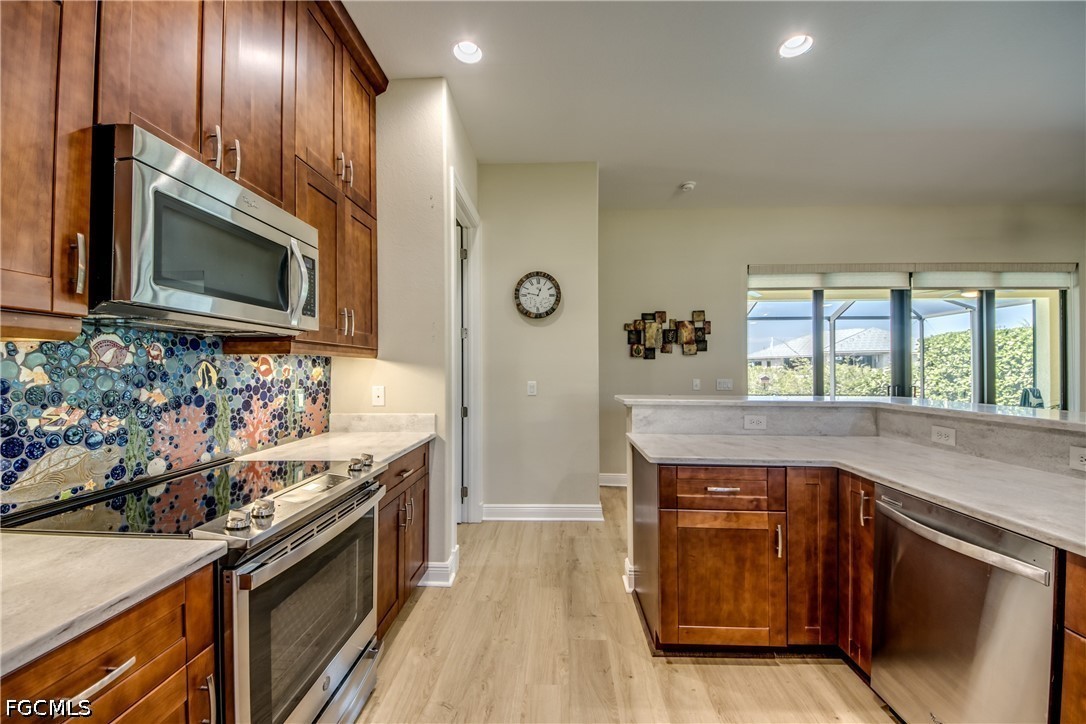 5380 Genesee PKWY