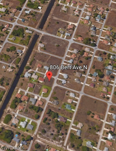 806 Bert AVE N
