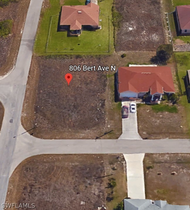 806 Bert AVE N