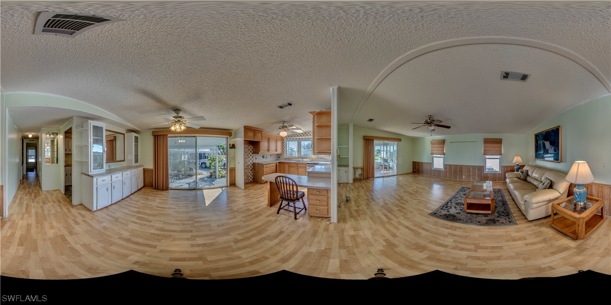 4650 Catfish CT