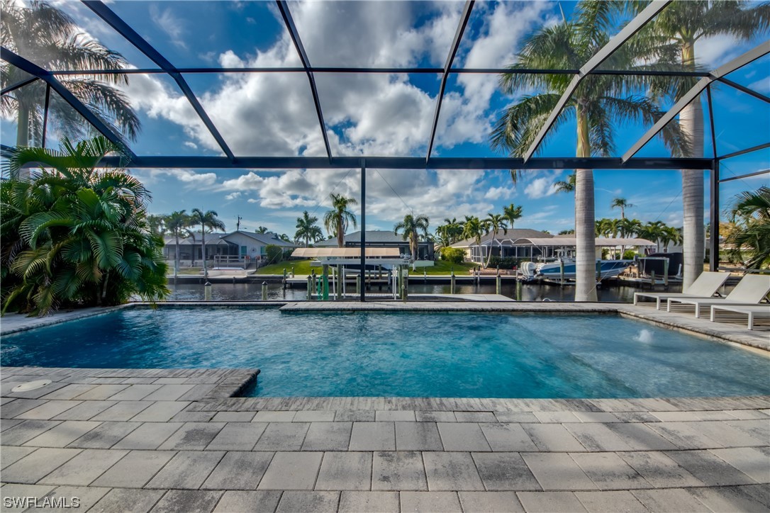 5320 SW 8th CT