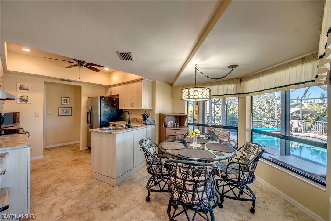 3342 Pinetree DR