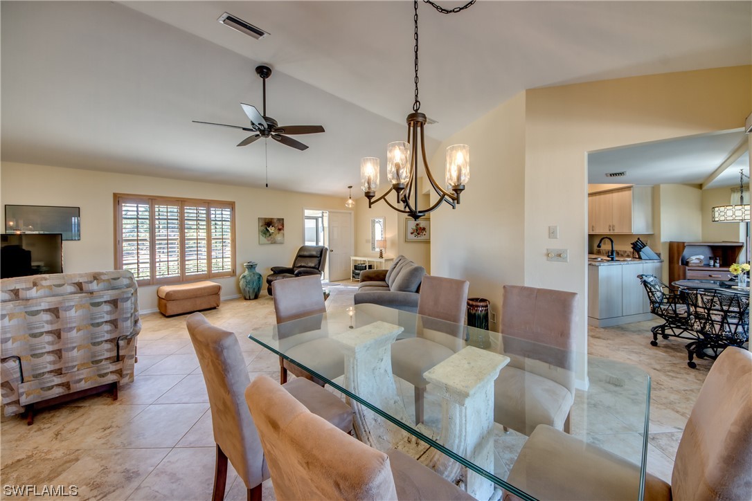3342 Pinetree DR