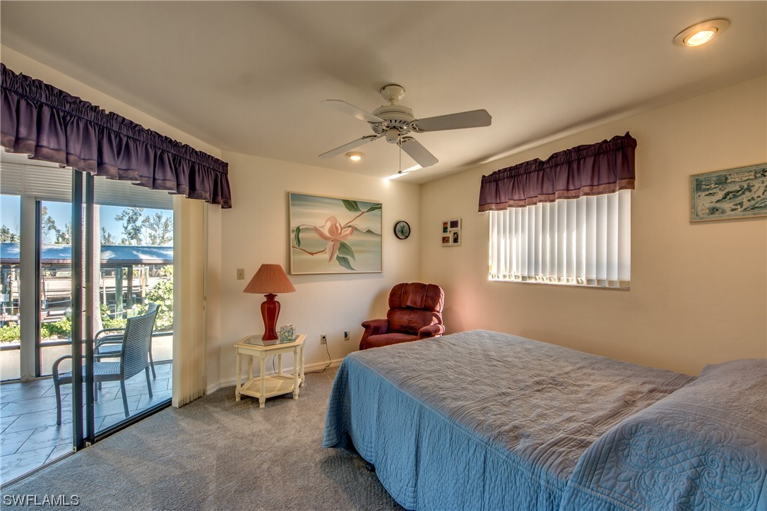 3342 Pinetree DR