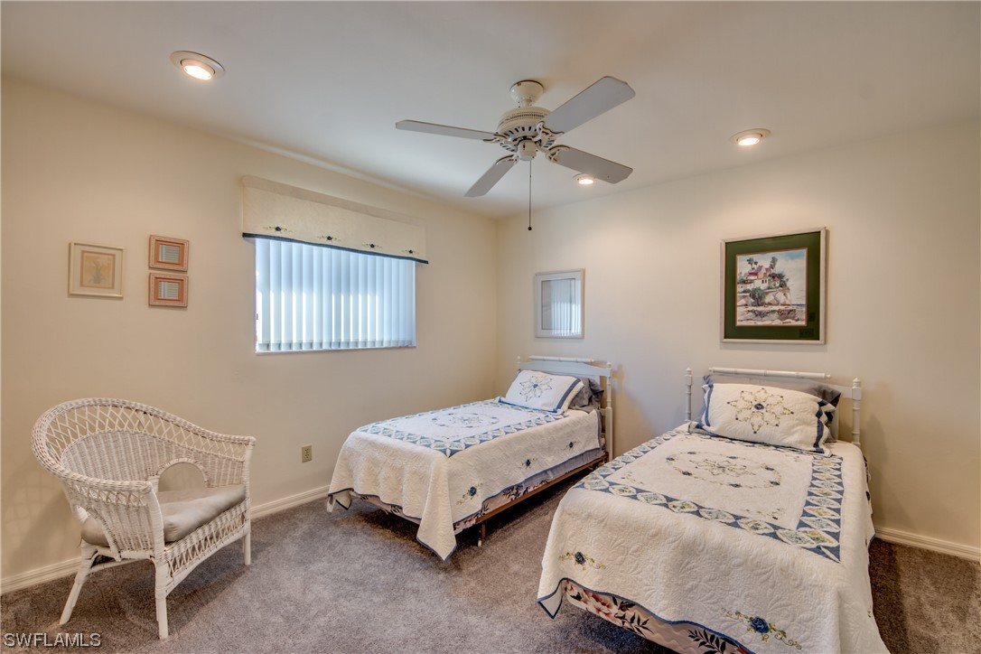 3342 Pinetree DR