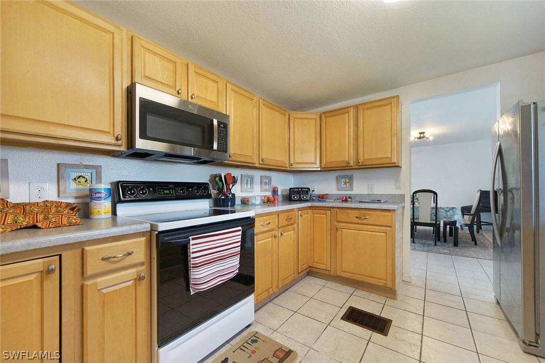2442 York RD