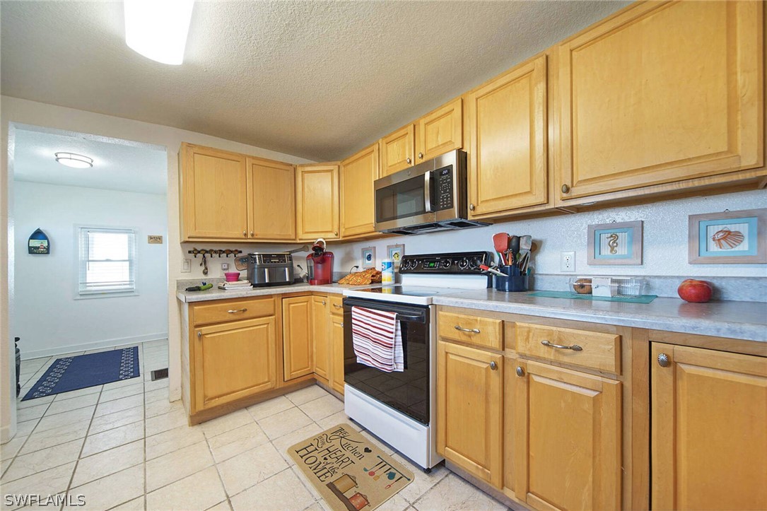 2442 York RD