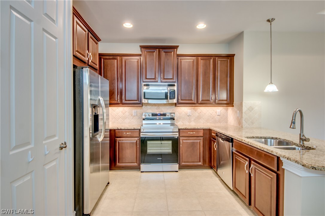 3896 Dunnster CT