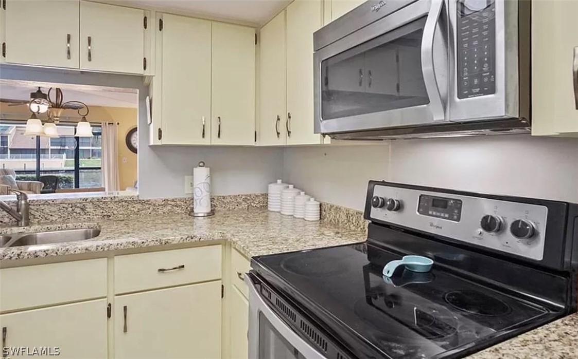 3807 SE 11th PL 1203