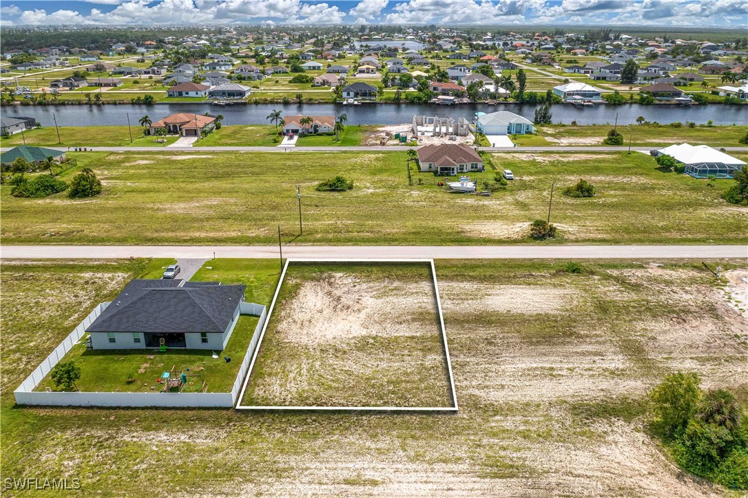4233 NW 34th ST