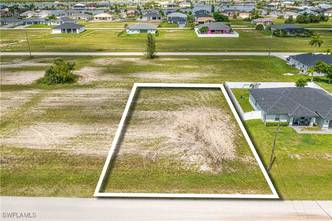 4233 NW 34th ST