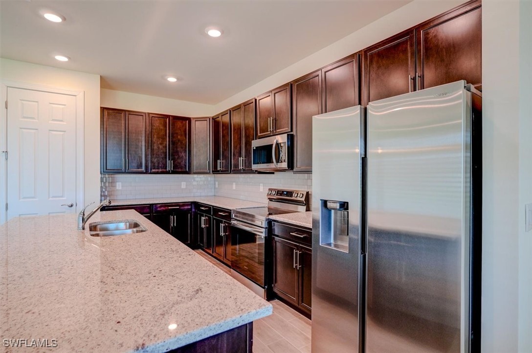 1800 NW 31st AVE
