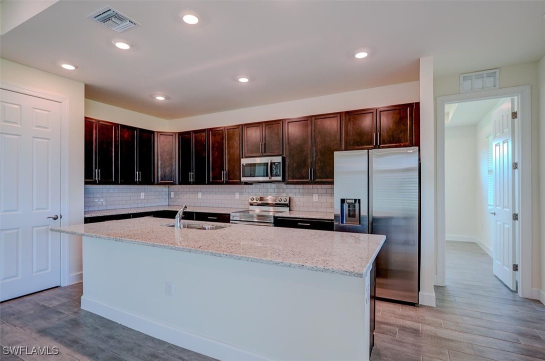 1800 NW 31st AVE