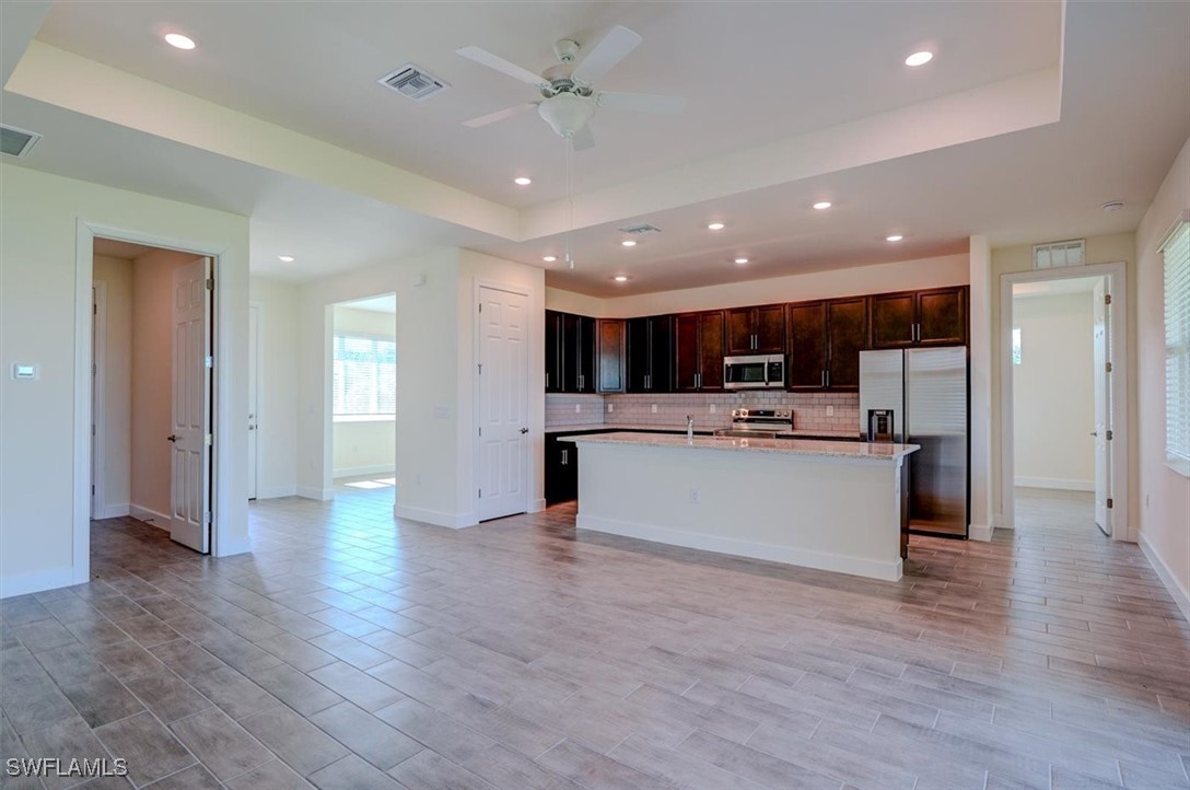 1800 NW 31st AVE