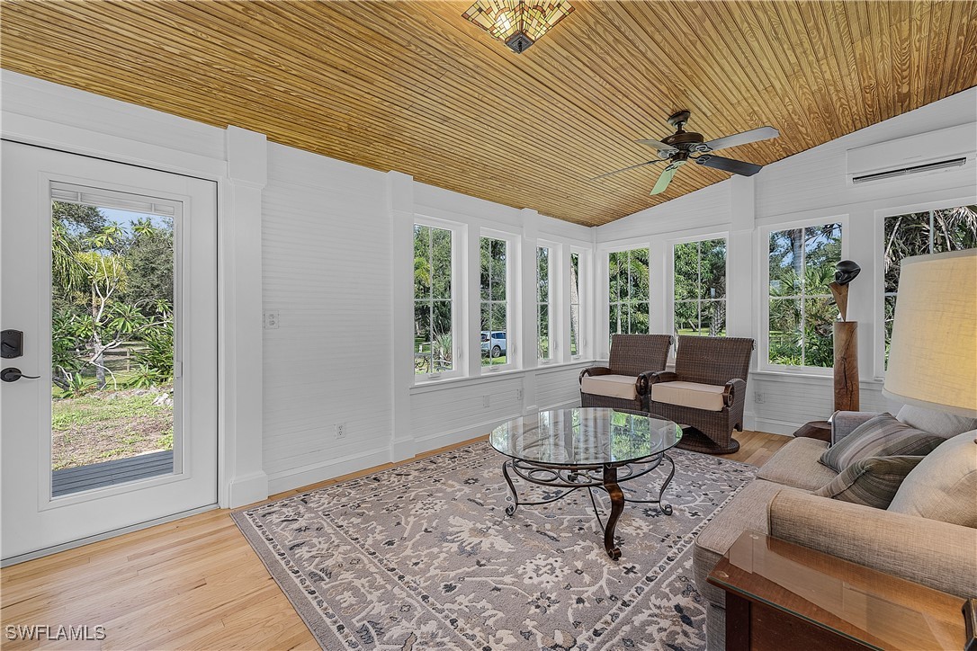 13647 Robert RD