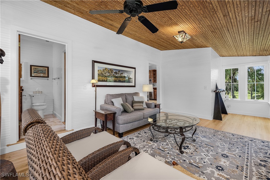 13647 Robert RD