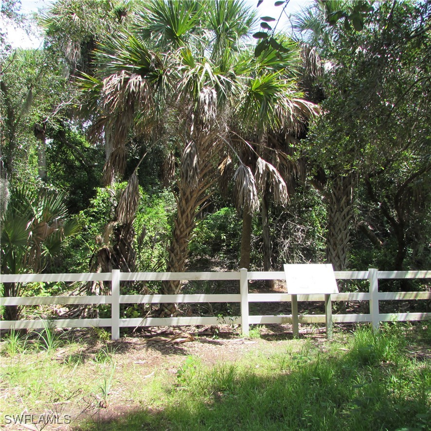 13647 Robert RD