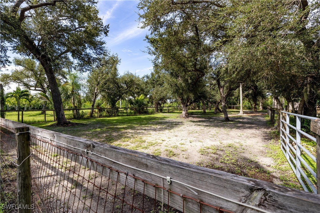 13647 Robert RD