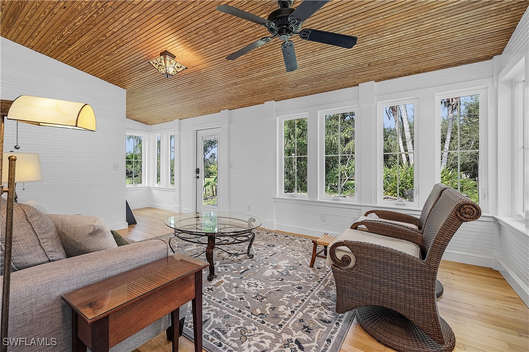 13647 Robert RD