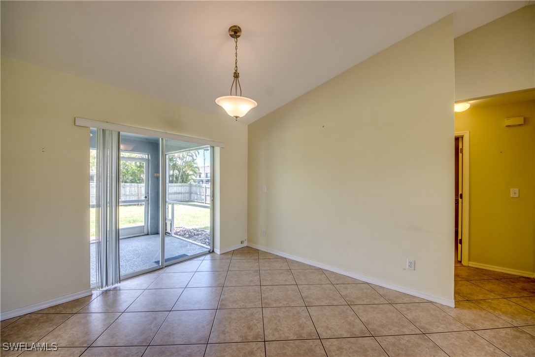 1156 SW 47th ST