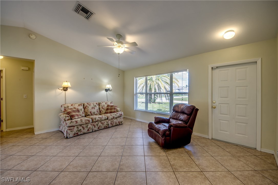 1156 SW 47th ST