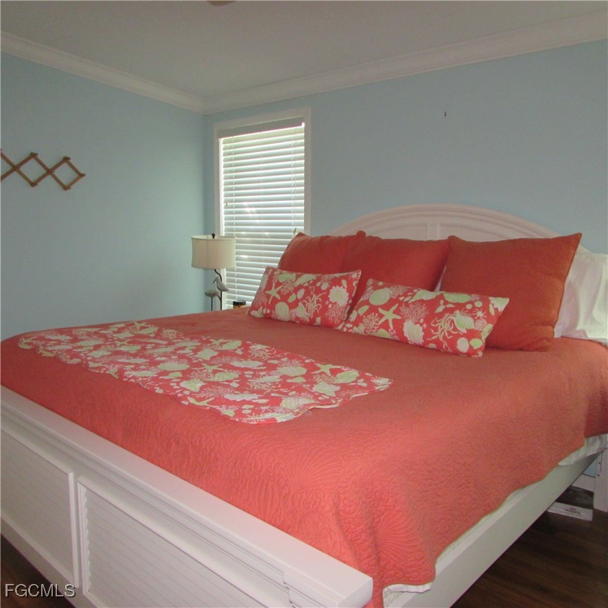 3083 Sloop LN