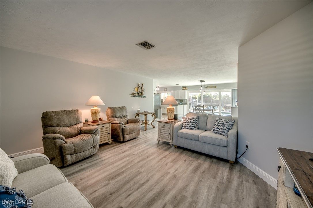2868 Sanibel BLVD