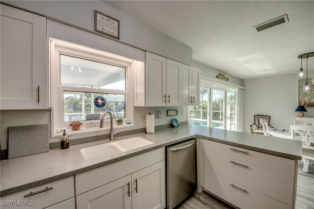 2868 Sanibel BLVD
