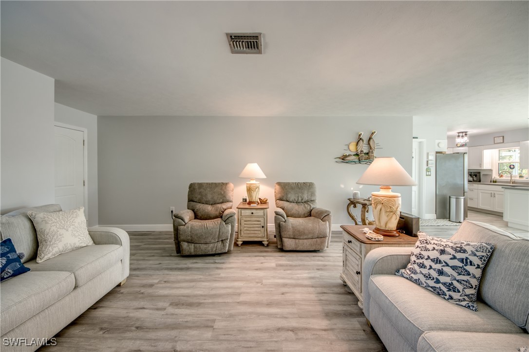 2868 Sanibel BLVD