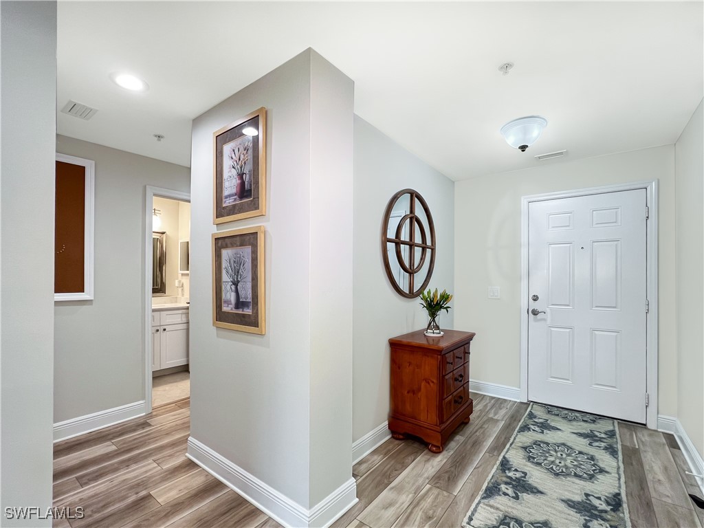 11041 Gulf Reflections DR 204