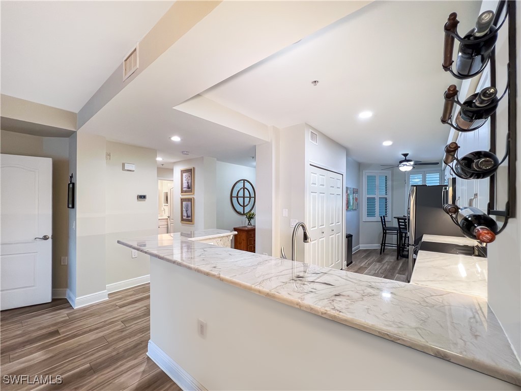 11041 Gulf Reflections DR 204