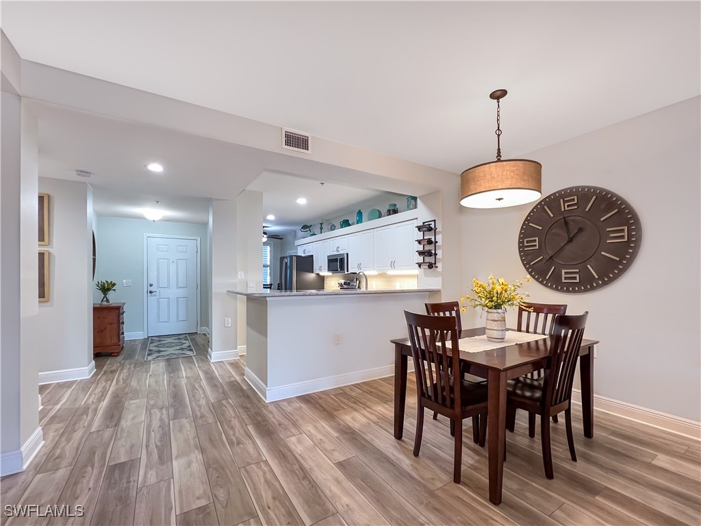 11041 Gulf Reflections DR 204