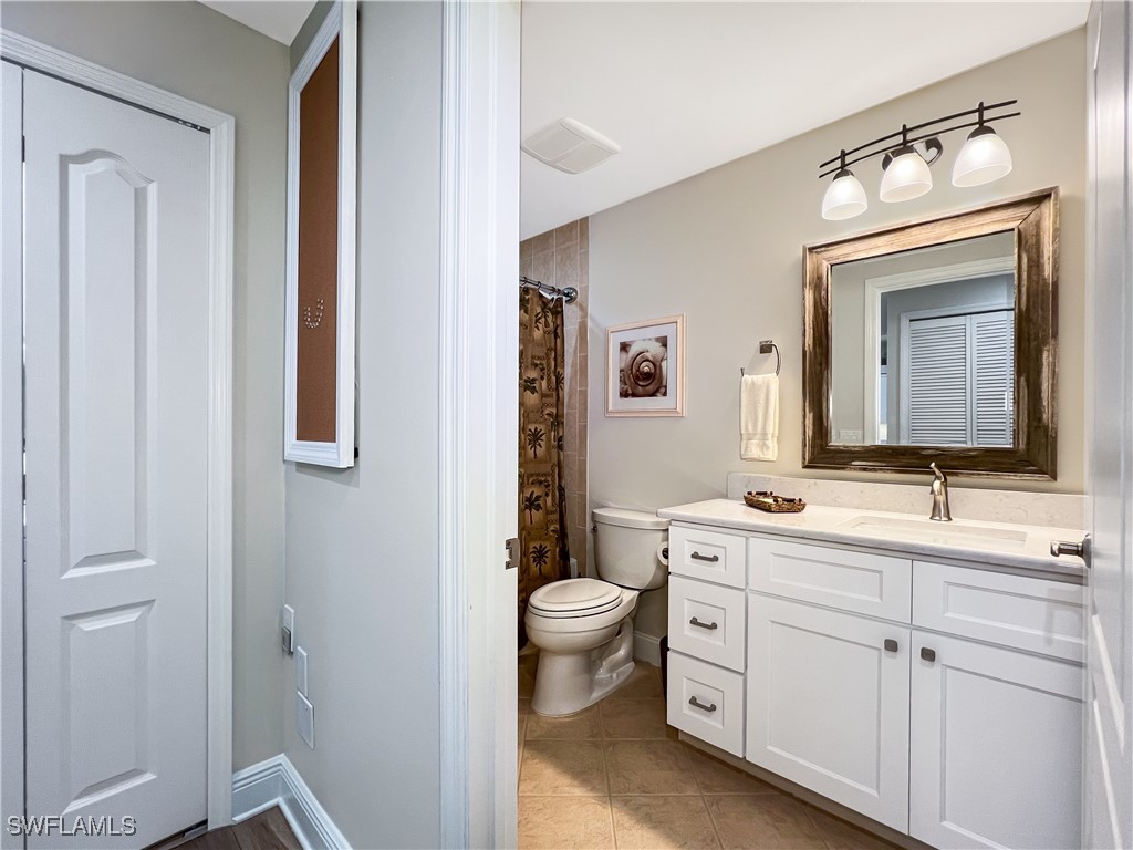 11041 Gulf Reflections DR 204