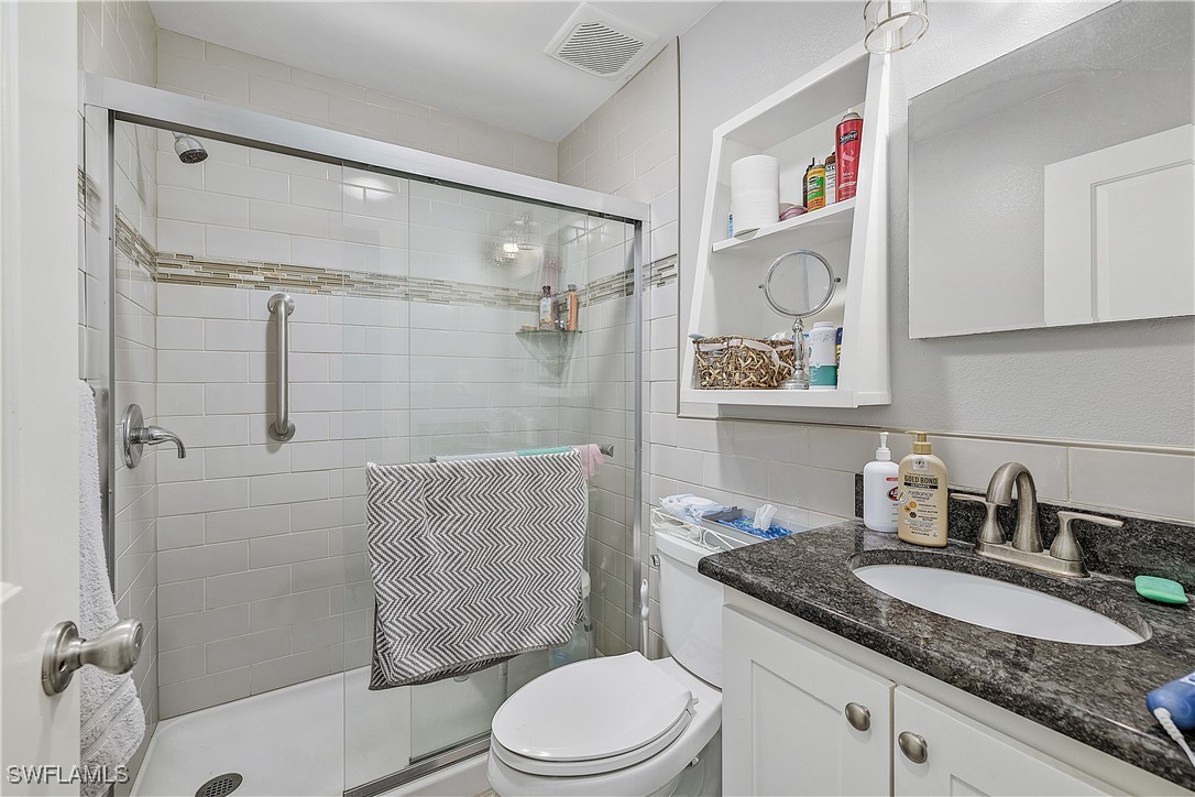 7759 Bocilla LN