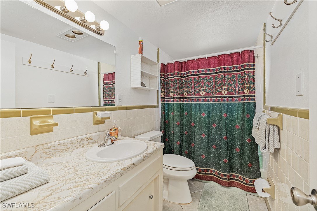 7759 Bocilla LN