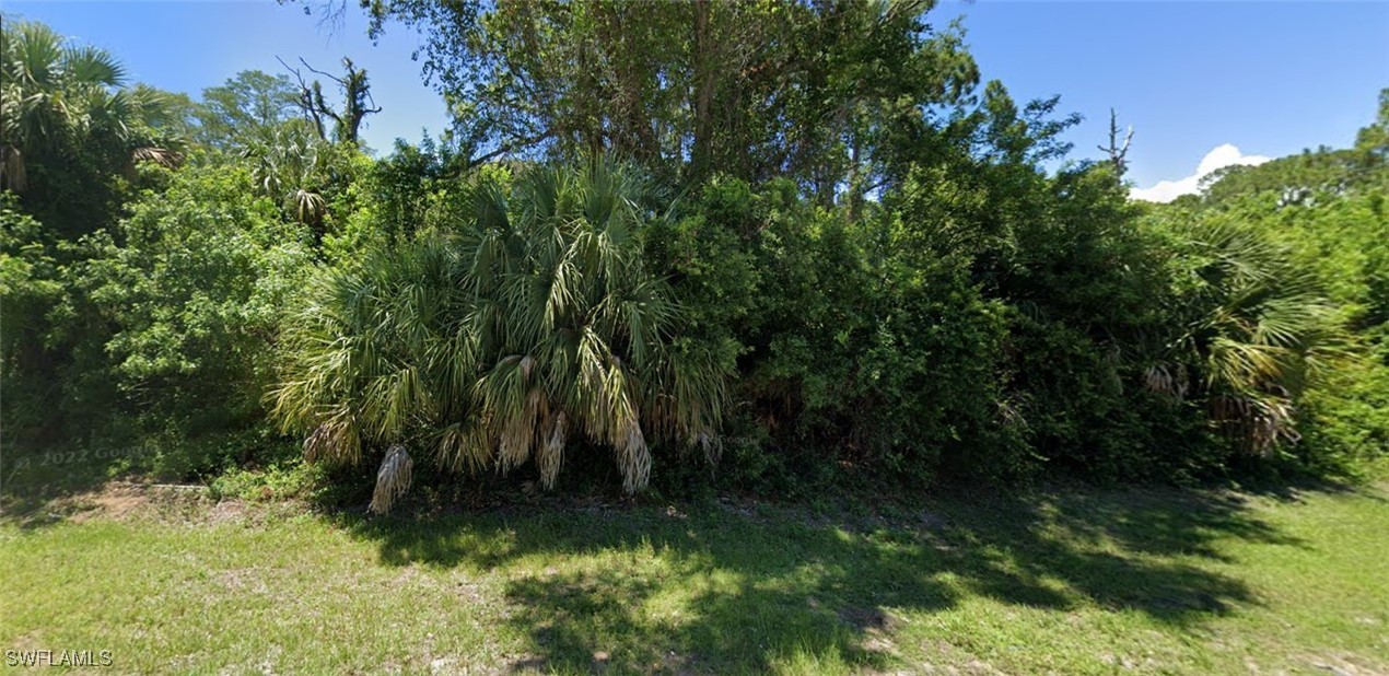 3044 S Beechwood CIR