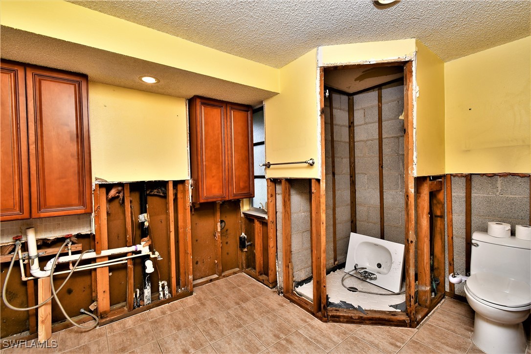 13839 River Forest DR