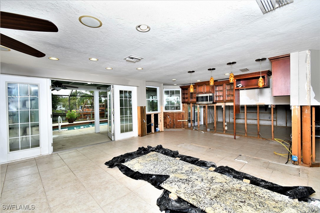 13839 River Forest DR