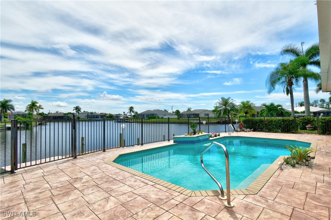 2000 SW 44th TER