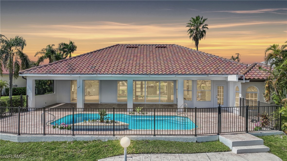2000 SW 44th TER