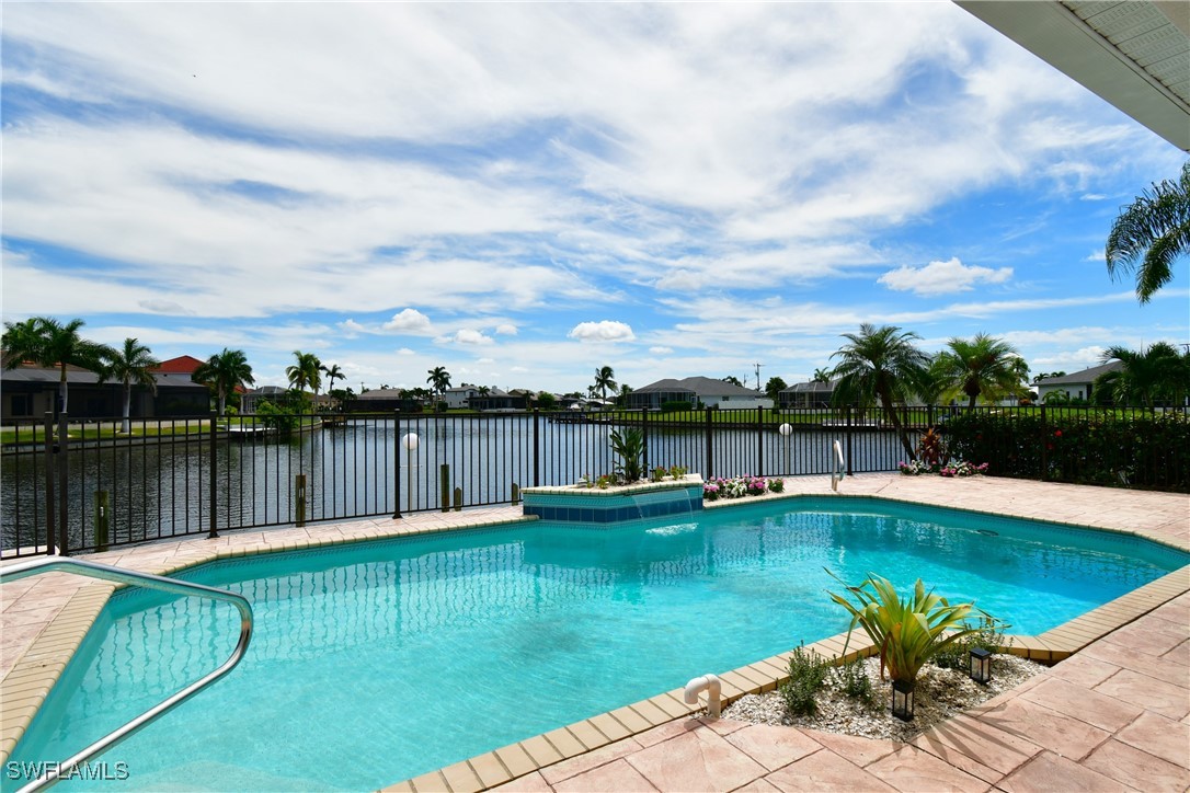 2000 SW 44th TER